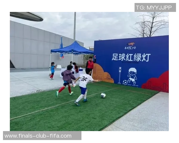 幼儿园足球发展新模式探索与实践促进儿童全面素质提升的研究